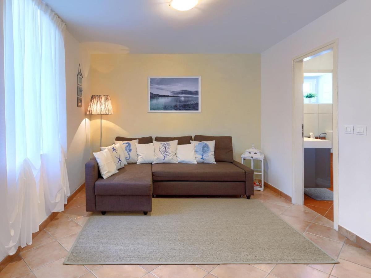 Holiday Home Tommy By Interhome Gedici Exterior photo